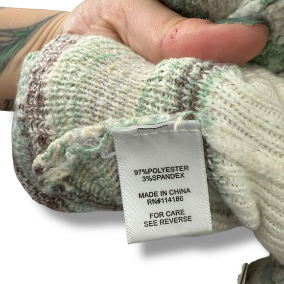 NWT Sugar Moon Icelandic Sweater Size Medium Cream Green Fair Isle Print Noridc - Picture 6 of 8